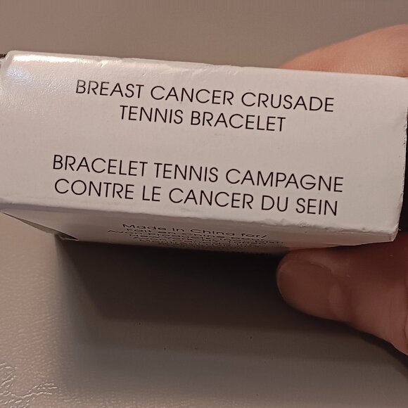 Avon Breast Cancer Crusade Tennis Bracelet pink ribbon & rhinestone - NIOB - Picture 7 of 9